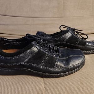 Men's leather shoes (Size 10.5)